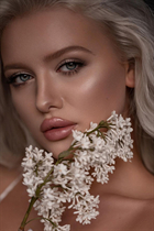Novia de almaty yuliua con pelo Rubio y edad 23 photo-25