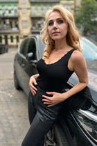 Date ukrainian tatiana from dnepr with Blonde hair age 51 photo-8
