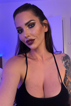 Femme parfaite hanna de ljubljana avec Brunette cheveux, âge 33 photo-21