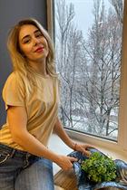 Bride from kiev irina with Blonde hair age 43 photo-32