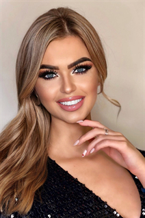 Perfect woman maria from nessebar with Dark Brown hair age 26