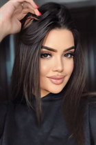 Pretty girl valeria from madrid with Dark Brown hair age 19 photo-6