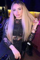 Ukrainian woman anastasiia from kiev with Blonde hair age 25 photo-14