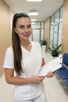 Bride from vienna elizabeth with Dark Brown hair age 45 photo-14