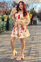 Femme parfaite olesya de paris avec Chatain clairs cheveux, âge 19 photo-22