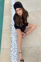 Fille de varna mishell aux cheveux Brunette, age 25 photo-1