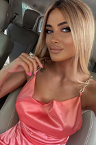 tbilisi bride nino with Blonde hair age 27 photo-6