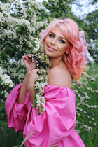 Belle femme allemande olga de berlin avec Chatain clairs cheveux 31 ans photo-11