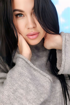 Slavic women kateryna from dnieper with Black hair age 40 photo-6