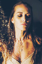 Ukrainian beauty elena from toronto with Light Brown hair age 43 photo-3