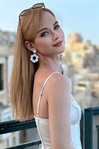 Bride from wrocław veronika with Blonde hair age 24 photo-35