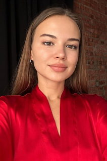 Superbe mariée ukrainienne anastasiia de dnipro avec Chatain clairs cheveux, âge 24