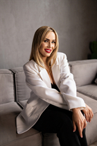 Ukrainian girl model irina from chernivtsi with Blonde hair age 36 photo-1