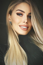 Linda chica ucraniana yulia de khmelnitsky con pelo Rubio y edad 25 photo-8