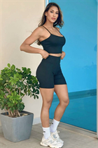 Chica de panama rosemary con pelo Marrón oscuro y edad 26 photo-3