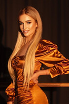 Date ukrainian girl victoria from kharkov with Blonde hair age 32 photo-6