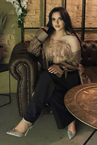 Chica de los angeles kateryna con pelo Marrón oscuro y edad 33 photo-9