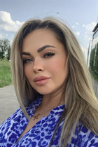 Ukrainian girl model angela from kharkov with Blonde hair age 40 photo-14