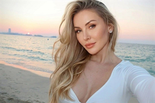 Girl in Ukraine julia from sumy with Blonde hair age 47 photo-10