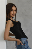 Biélorusse anastasia de minsk avec Noirs cheveux, âge 29 photo-9