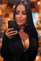 Rencontre femme ukrainienne elena de kharkov avec Noirs cheveux, age 37 photo-14