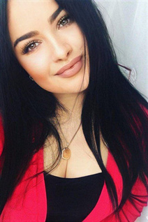 A russian bride polina from zaporozhye with Black hair age 26