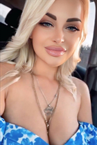 Dame d'Ukraine diana de irpin avec Chatain clairs cheveux, âge 30 photo-12