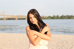 Beautiful women from ukraine yulia from horishni plavni with Black hair age 36 photo-5