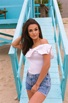 Beautiful ukrainian girl yevhenia from kiev with Dark Brown hair age 31 photo-6