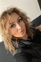 Wife from Ukraine anna from kharkov with Blonde hair age 34 photo-23