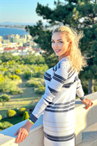 Hermosa mujer ucraniana elena de kiev con pelo Rubio y edad 39 photo-79