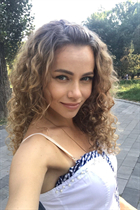 Rencontre femme ukrainienne valentina de kiev avec Chatain clairs cheveux, age 46 photo-7