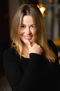 Belle femme ukrainienne oksana de rivne avec Blond cheveux, âge 36