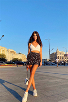 Dating a ukrainian girl alina from kharkov with Dark Brown hair age 28 photo-2