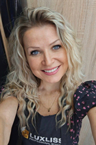 Ukrainian woman for dating irina from dnipro with Blonde hair age 57 photo-1