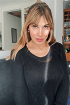 Sortir avec une femme argentine karina de buenos aires avec Chatain clairs cheveux 53 ans photo-1