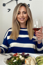 Meet Ukrainian girl tatiana from lviv with Blonde hair age 37 photo-10
