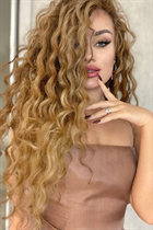 Belle fille allemande elina de hamburg avec Blond cheveux 31 ans