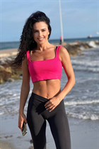 Chica ucraniana anastasia de kiev con pelo Marrón oscuro y edad 39