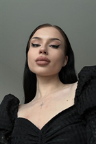 Novia ucraniana anna de khmelnitsky con pelo Negro y edad 22 photo-28