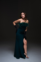 Ukrainian wife irina from dnepr with Dark Brown hair age 40 photo-13