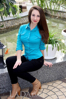 Hot ukrainian irina from kherson with Dark Brown hair age 27
