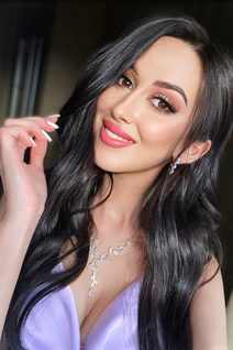 Date ukrainienne inna de zurich avec Brunette cheveux, âge 28