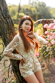 Moldovan woman julia from tiraspol with Dark Brown hair age 29