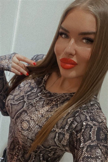 Ukrainian beauty tatiana from odessa with Light Brown hair age 30