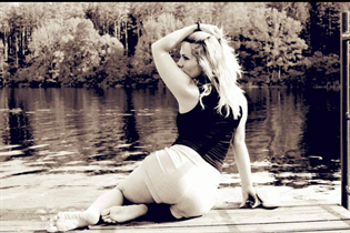 Deslumbrante mujer ucraniana julia de kropyvnytskyi con pelo Rubio y edad 48 photo-23