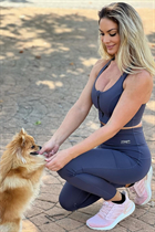 Bride from madrid vanessa with Blonde hair age 47 photo-4