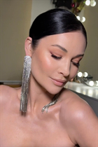 marbella mariée yana avec Noirs cheveux, âge 40 photo-6