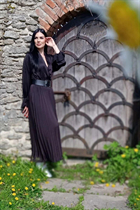 Single ukrainian lady oksana from dresden with Dark Brown hair age 47 photo-4