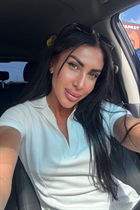 Bride from vienna anna with Black hair age 38 photo-1